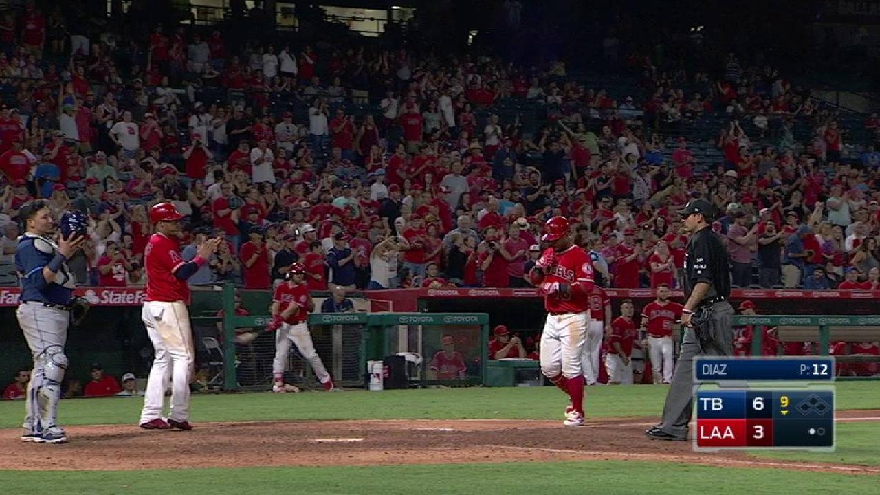Valbuena's two-run home run