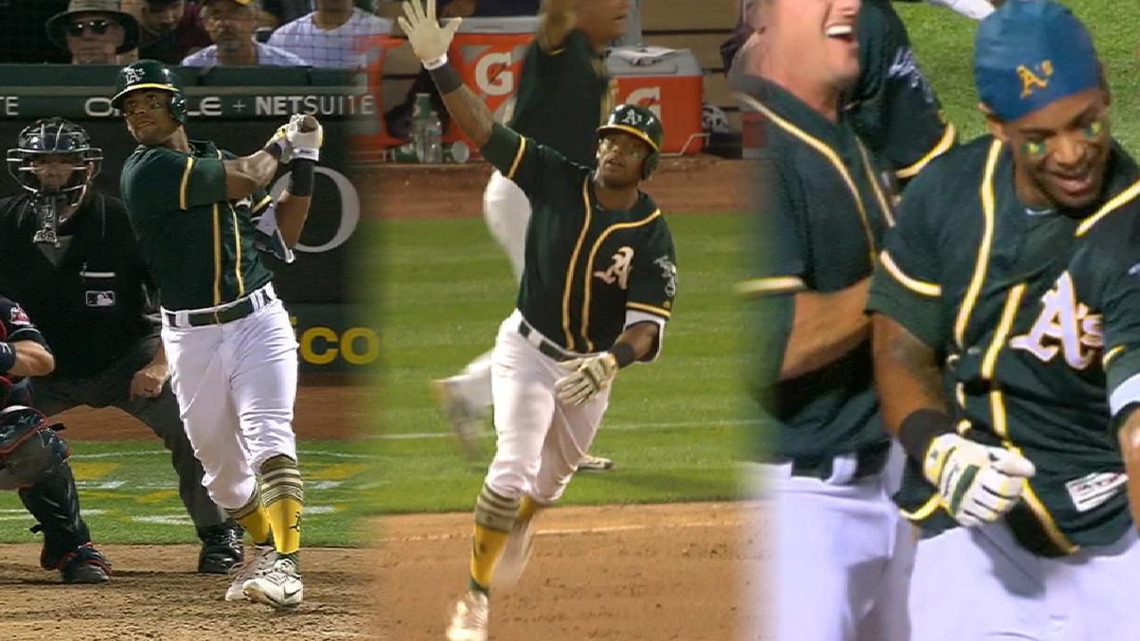 Chapman's 2 HRs, Khris' walk-off blast lift A's