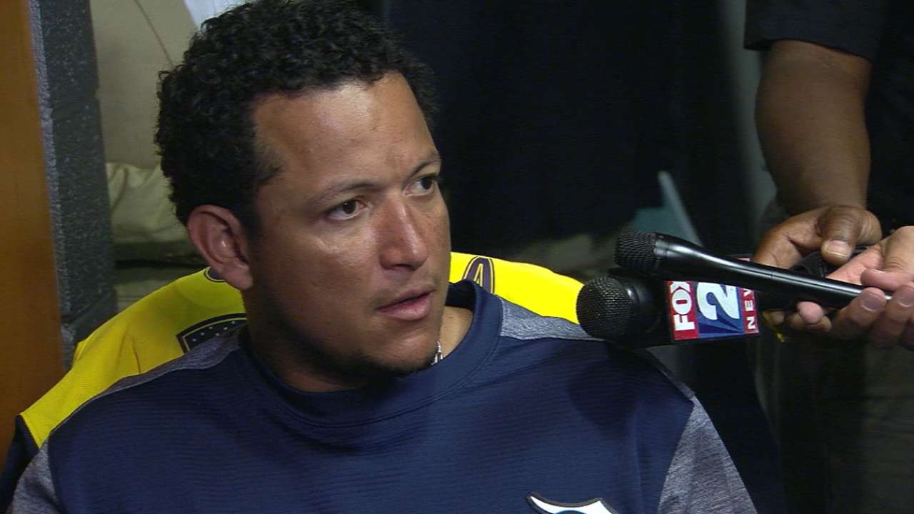 Tigers work 11th-inning rally without a hit