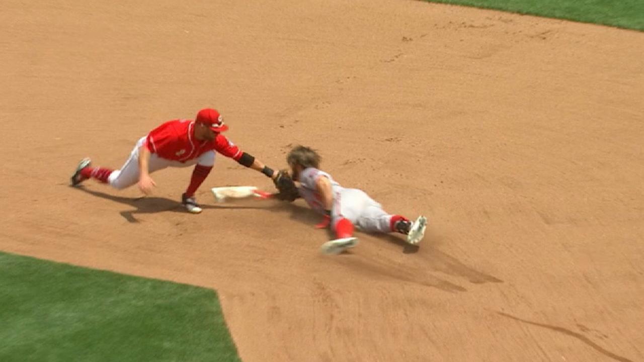 Duvall nabs Harper on review