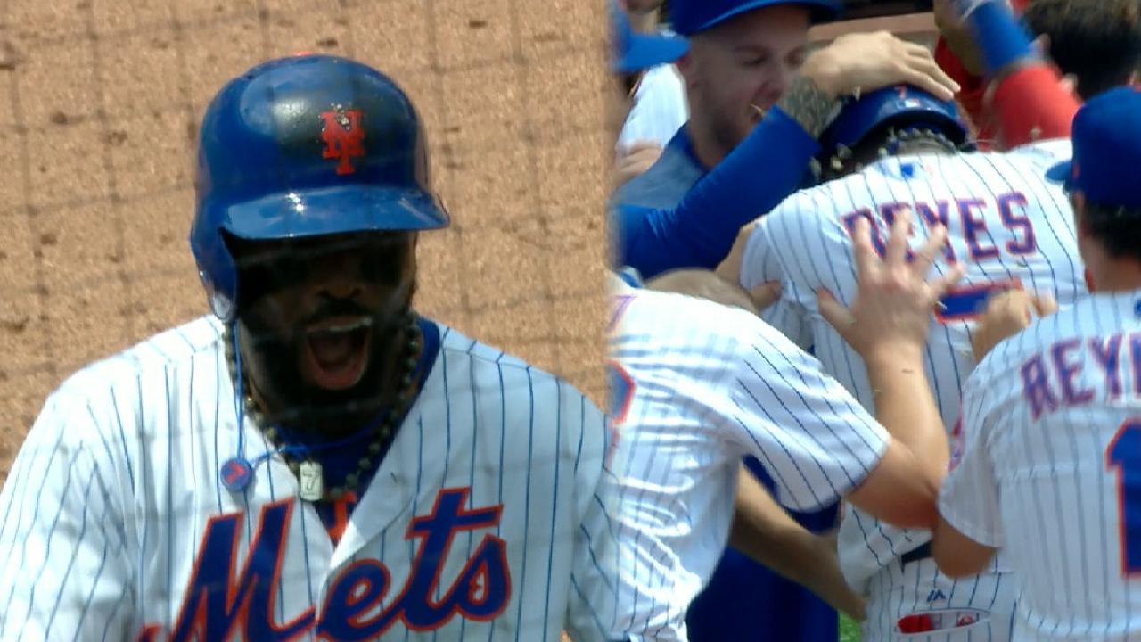 Must C: Reyes' walk-off single