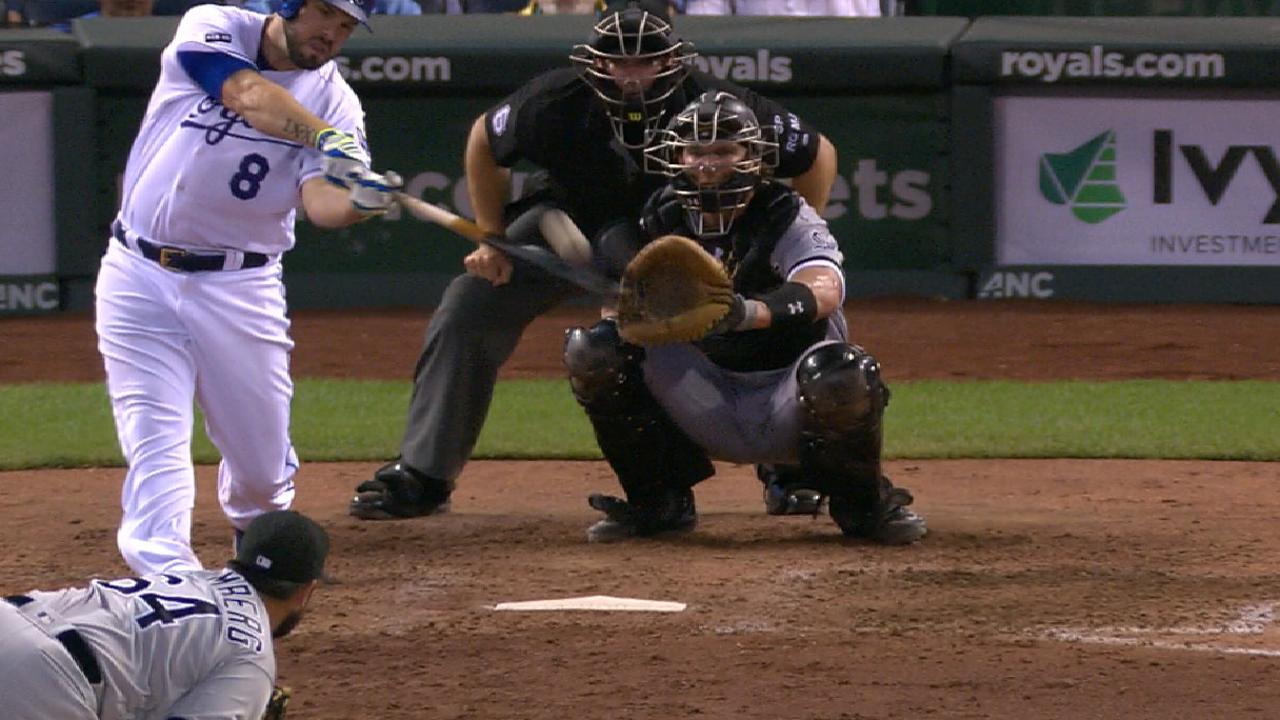 Royals' five-run 6th inning