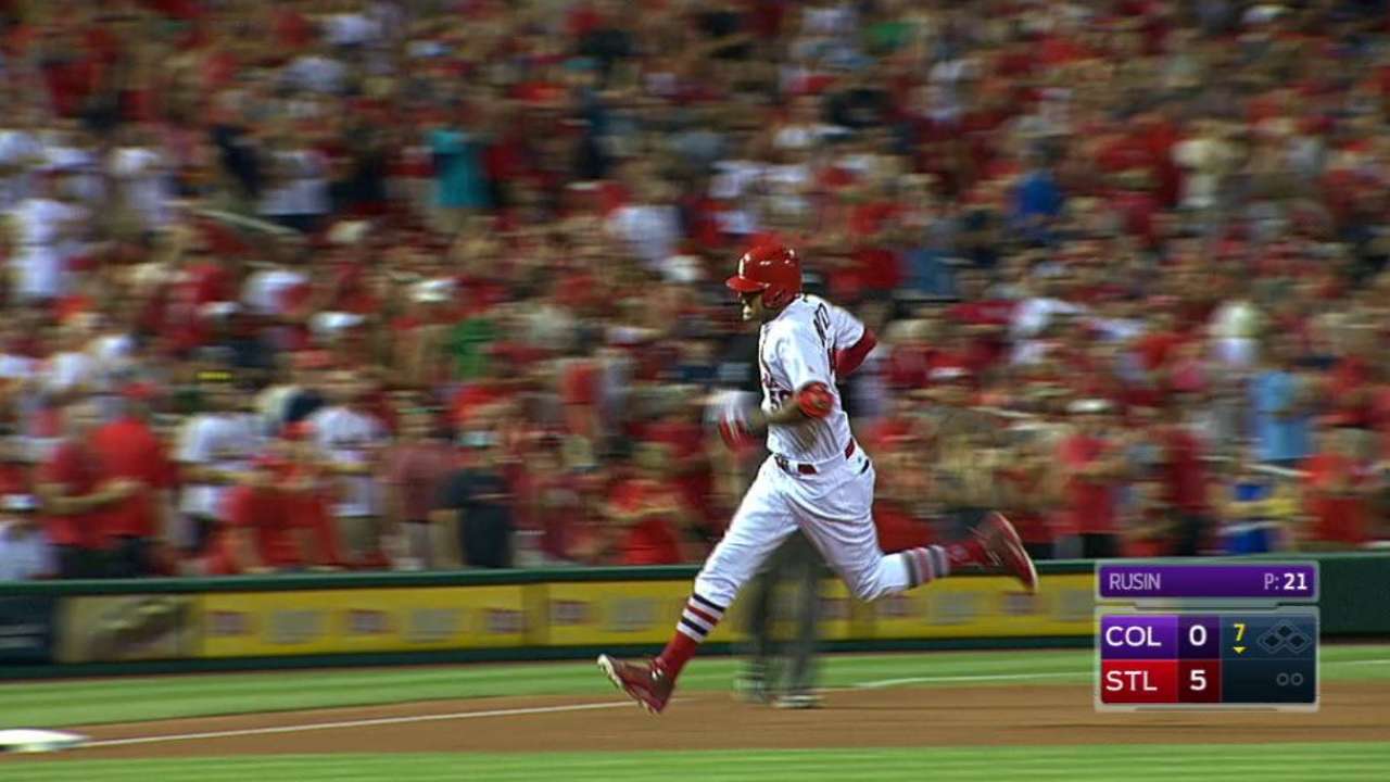 Grichuk, Martínez dan jonrones y Cardenales vencen a Rockies