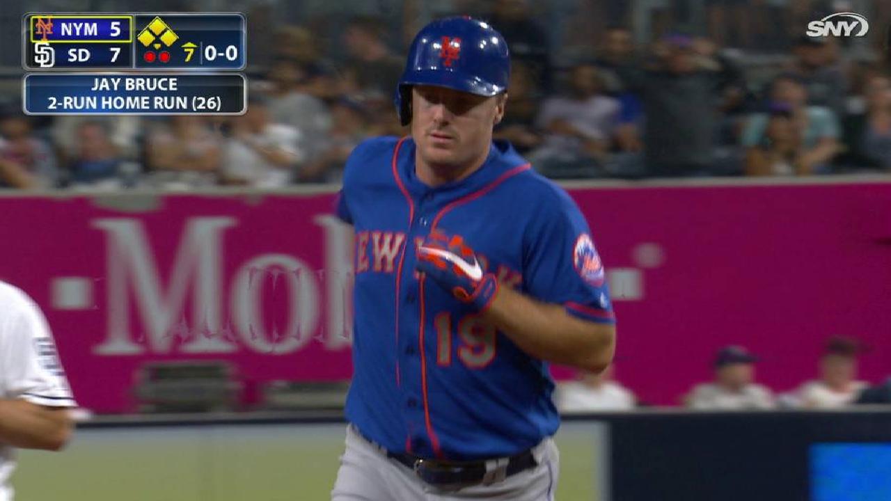 Bruce homers late, but Mets drop finale to SD
