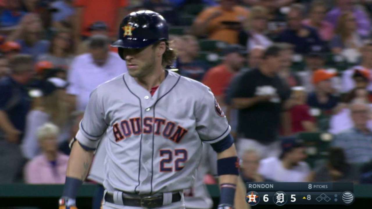 HR de Reddick en el 8vo decide triunfo de Astros ante Tigres