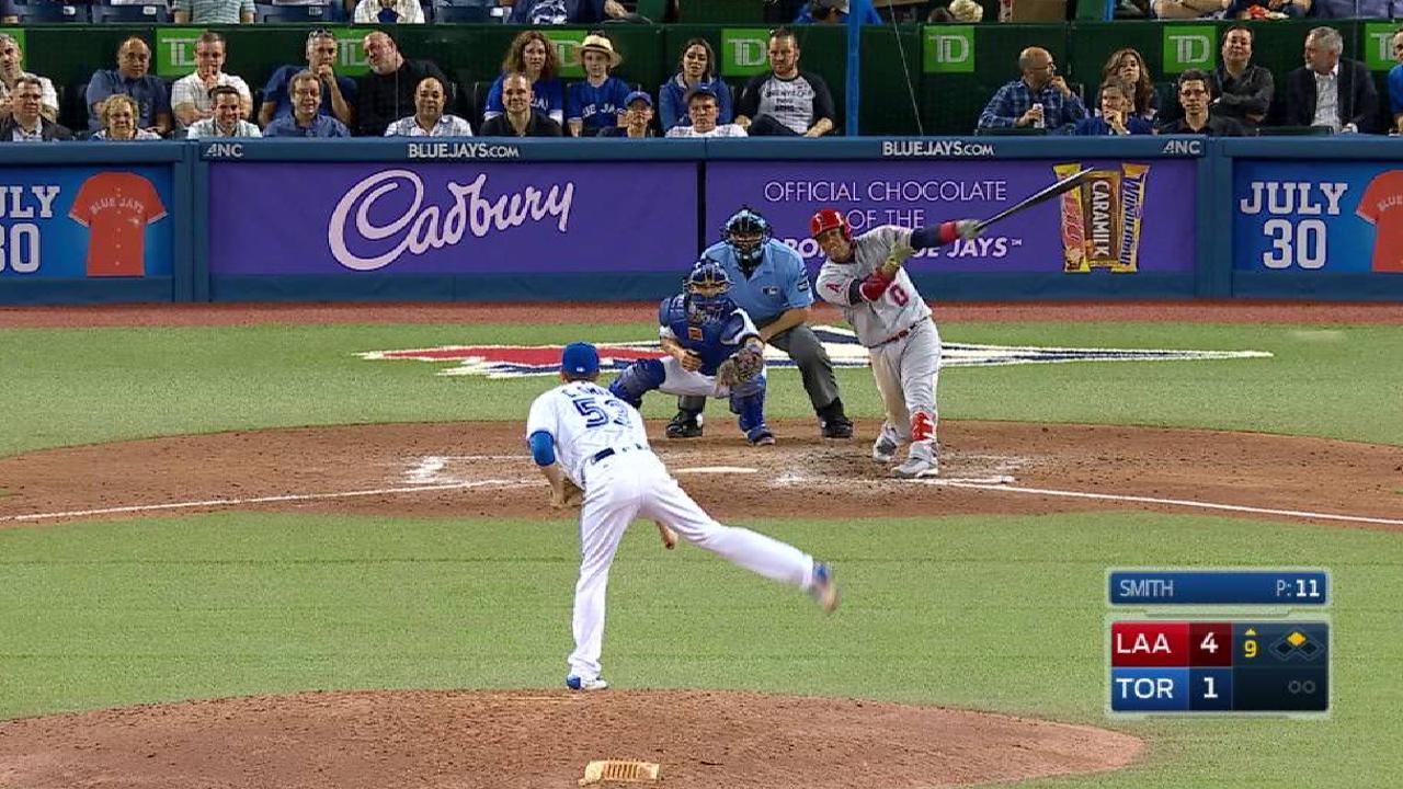 Bates de Angelinos respaldan victoria de Bridwell frente a Toronto