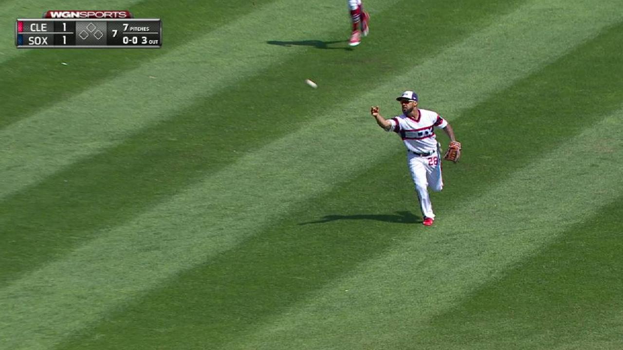 Petricka returns to DL with elbow strain