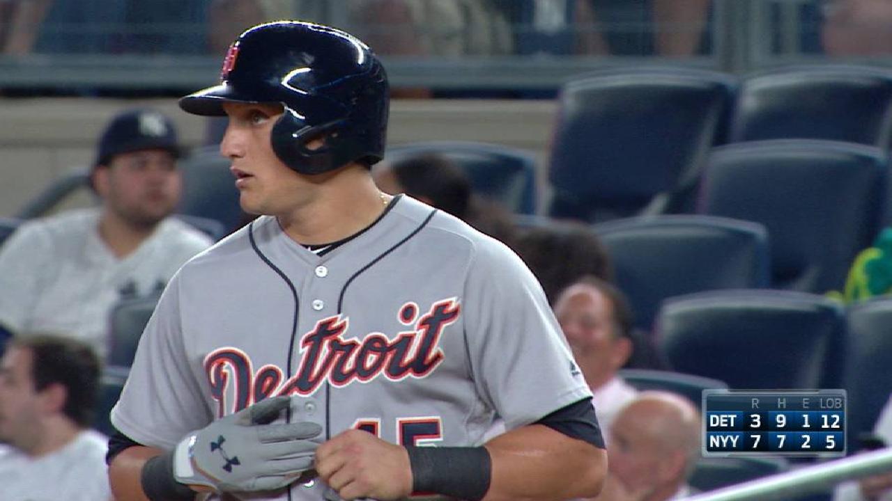 Mahtook's RBI fielder's choice