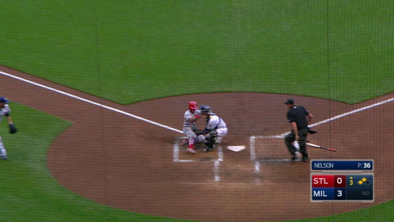 Braun, Arcia combine to nab Wong