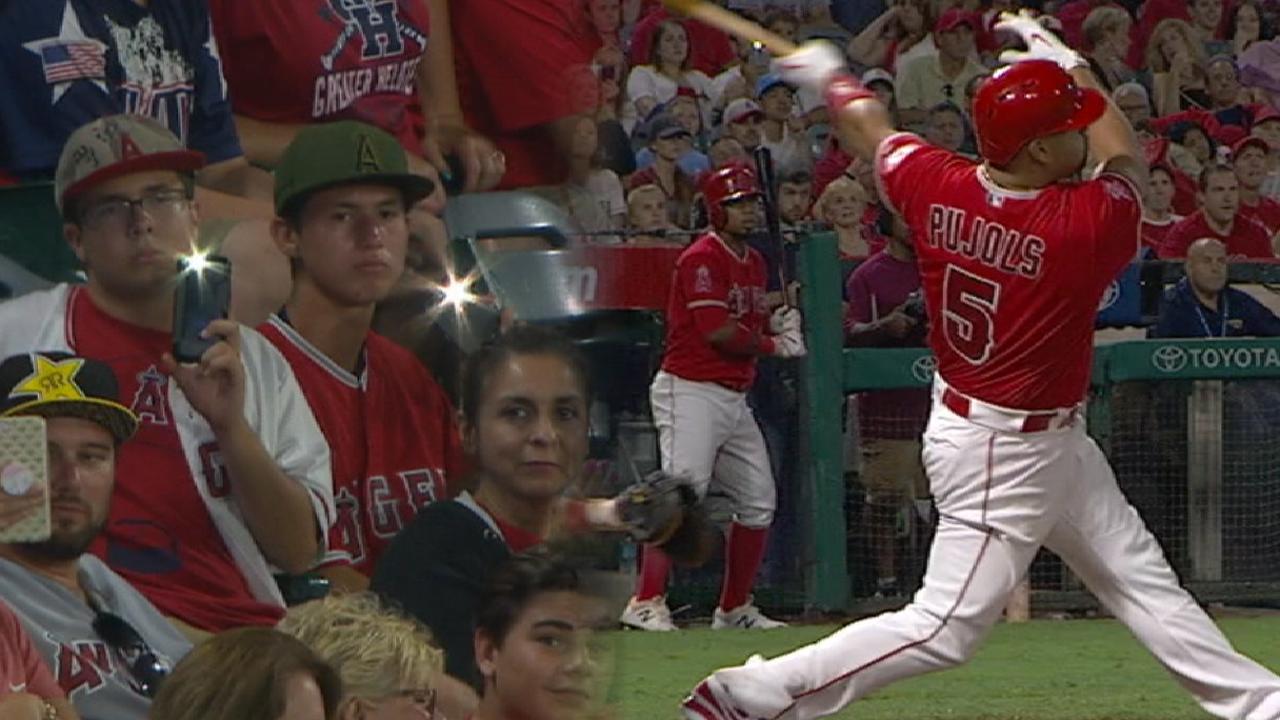 Halos finish Phils on Pujols' 608th HR, 5 RBIs