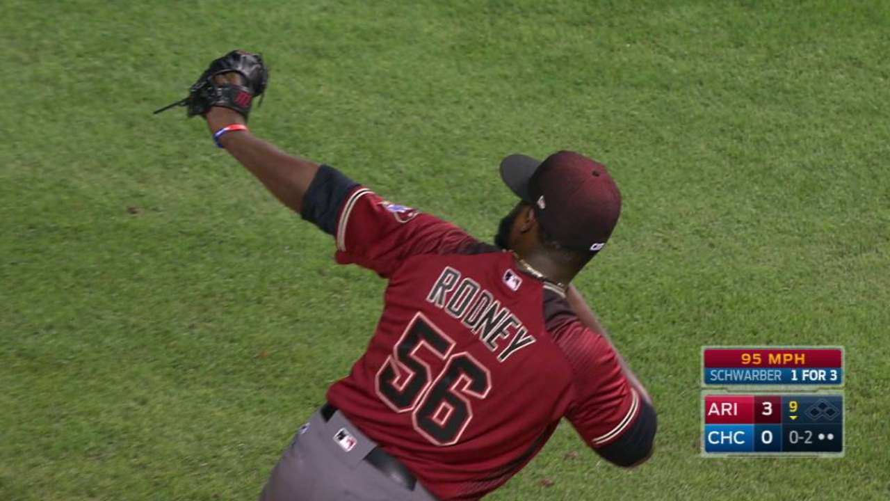 Rodney slams door on Cubs