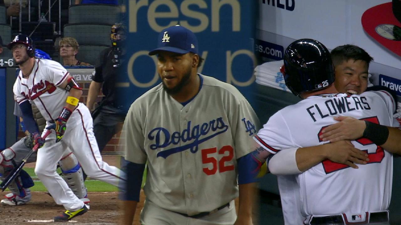 Braves strike late, snap LA's 9-game win streak