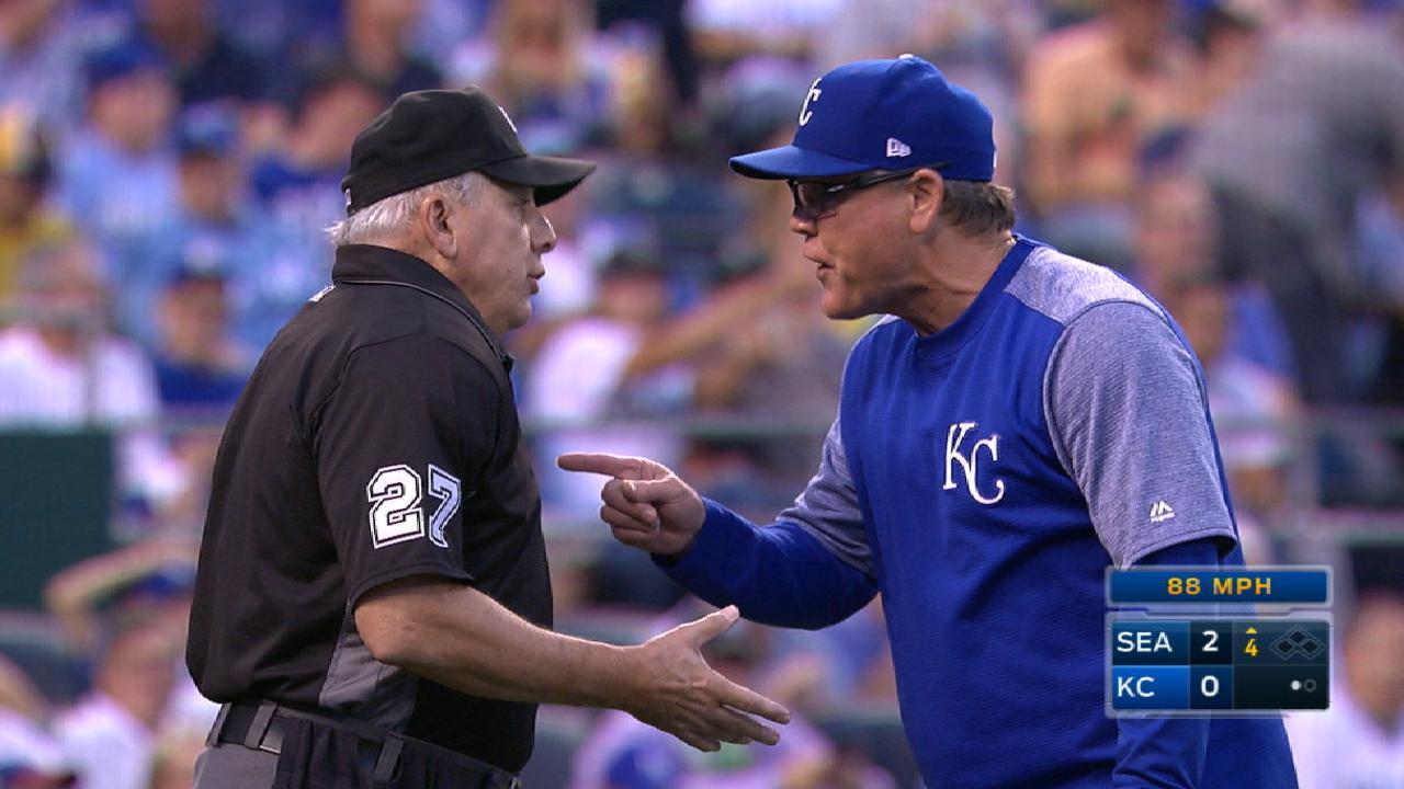 Yost says umps got call right on M's homer