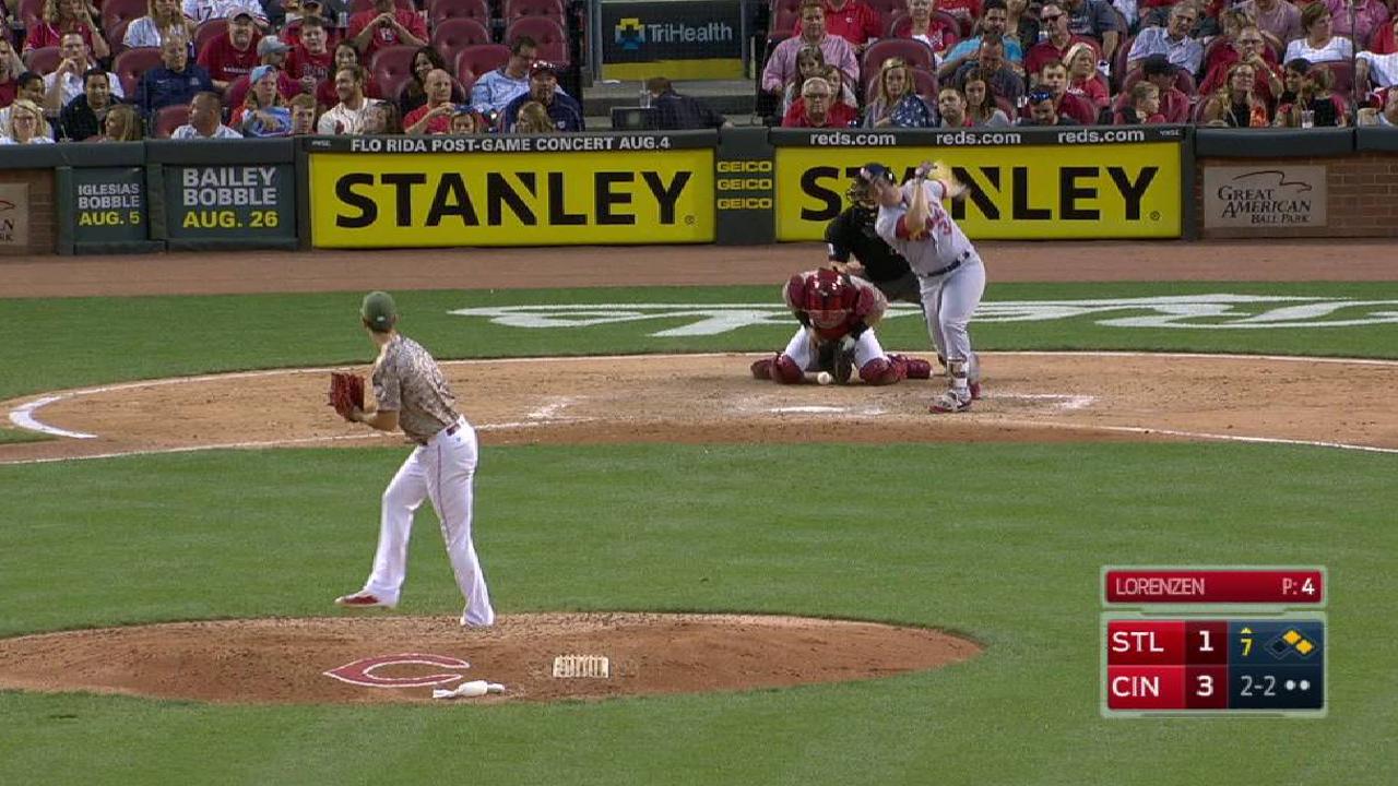 Lorenzen escapes jam in the 7th