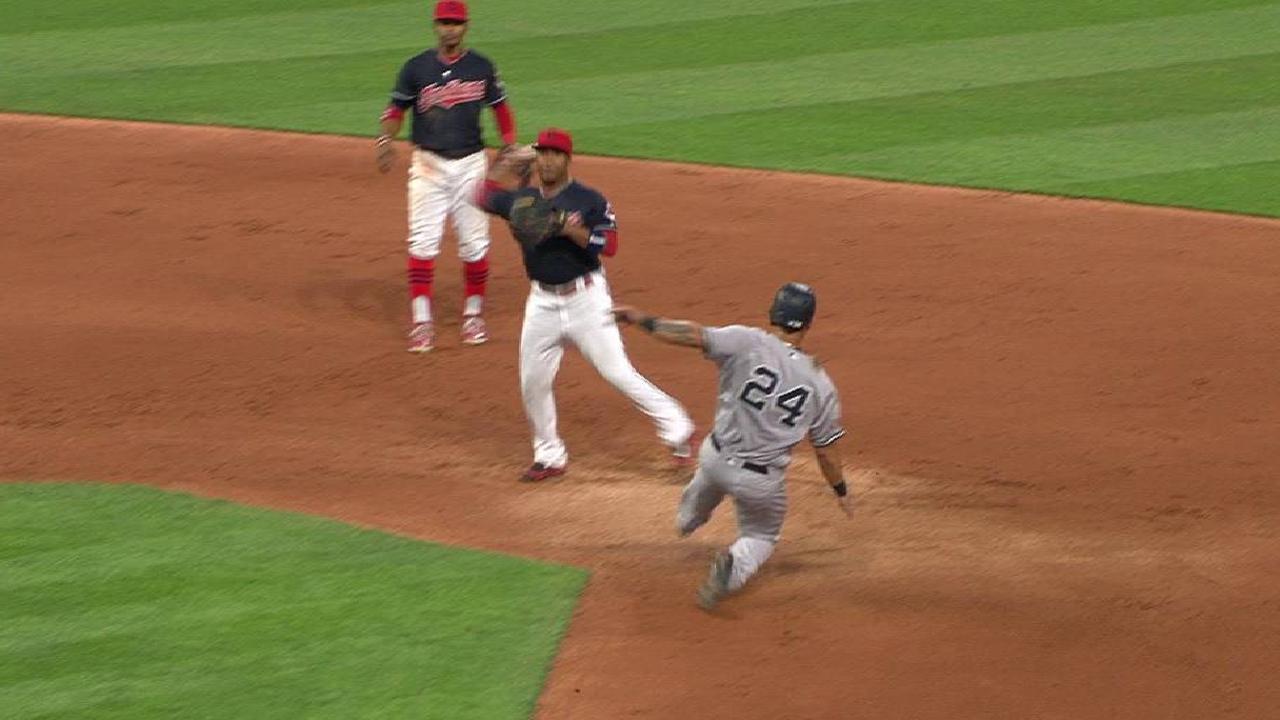 Salazar escapes trouble in 6th