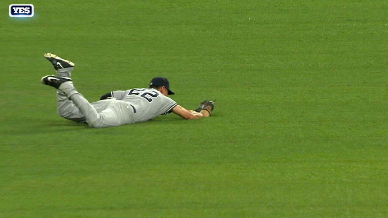 Ellsbury's nice diving catch