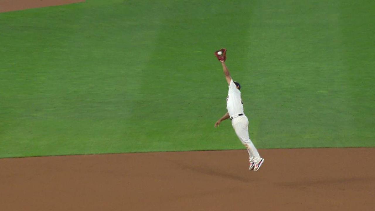 Escobar robs Choo in the 7th