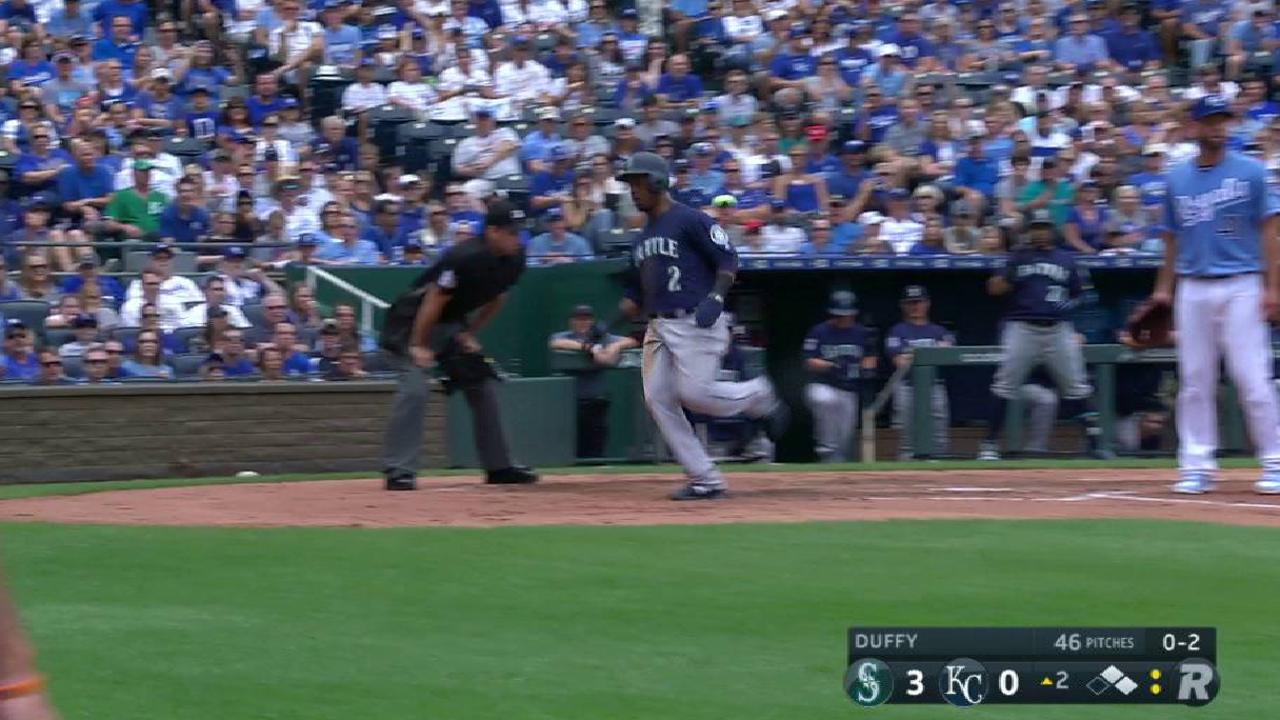 Royals run out of chances in odd 4-run 2nd