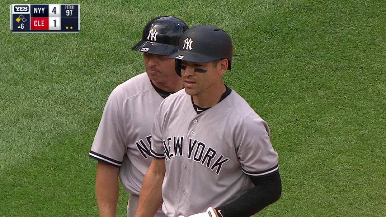 Almonte's misplay spoils Carrasco's solid start