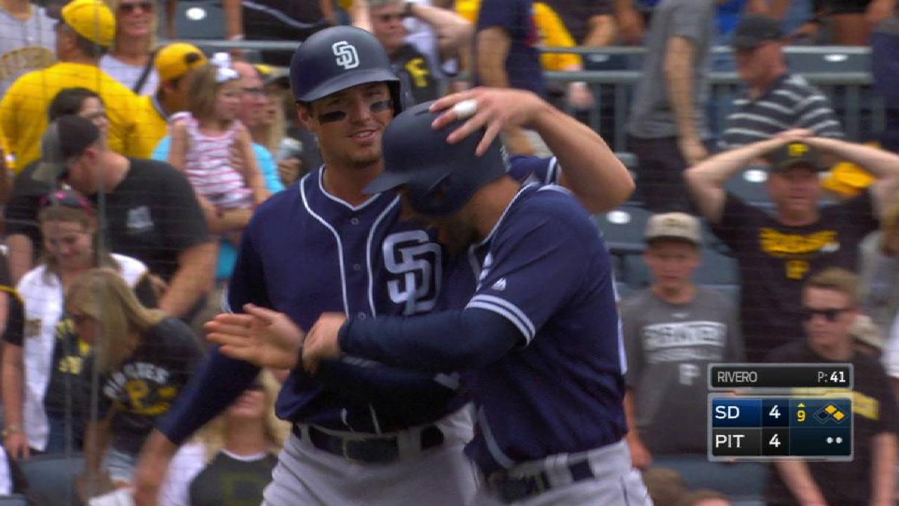 Padres rally to force extras, fall flat vs. Pirates