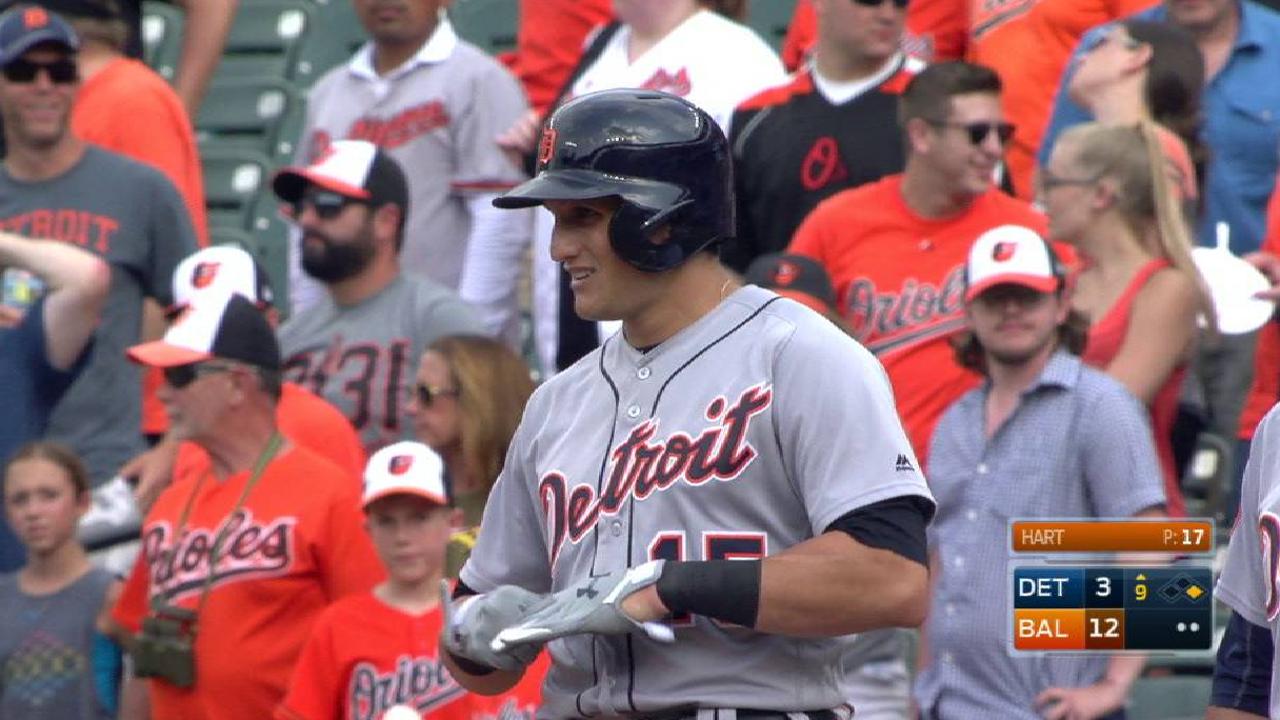 Mahtook's RBI single