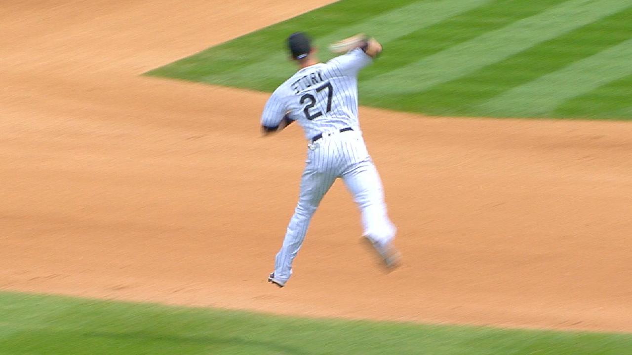 Story produces defensive masterpiece vs. Phils