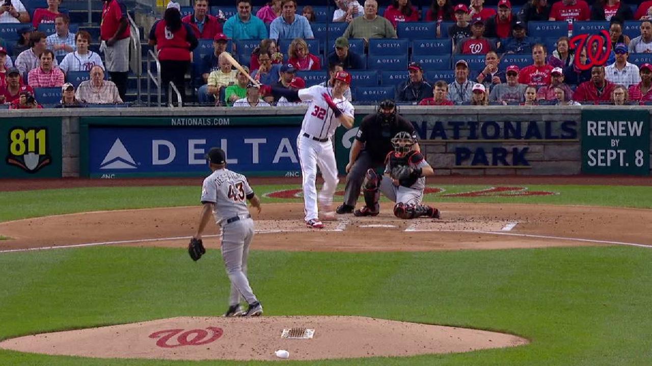 Wieters' RBI single