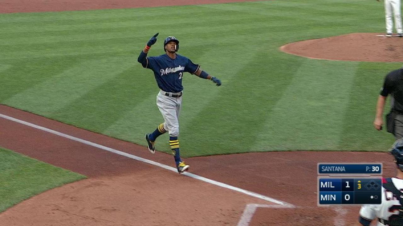 Broxton's long solo home run