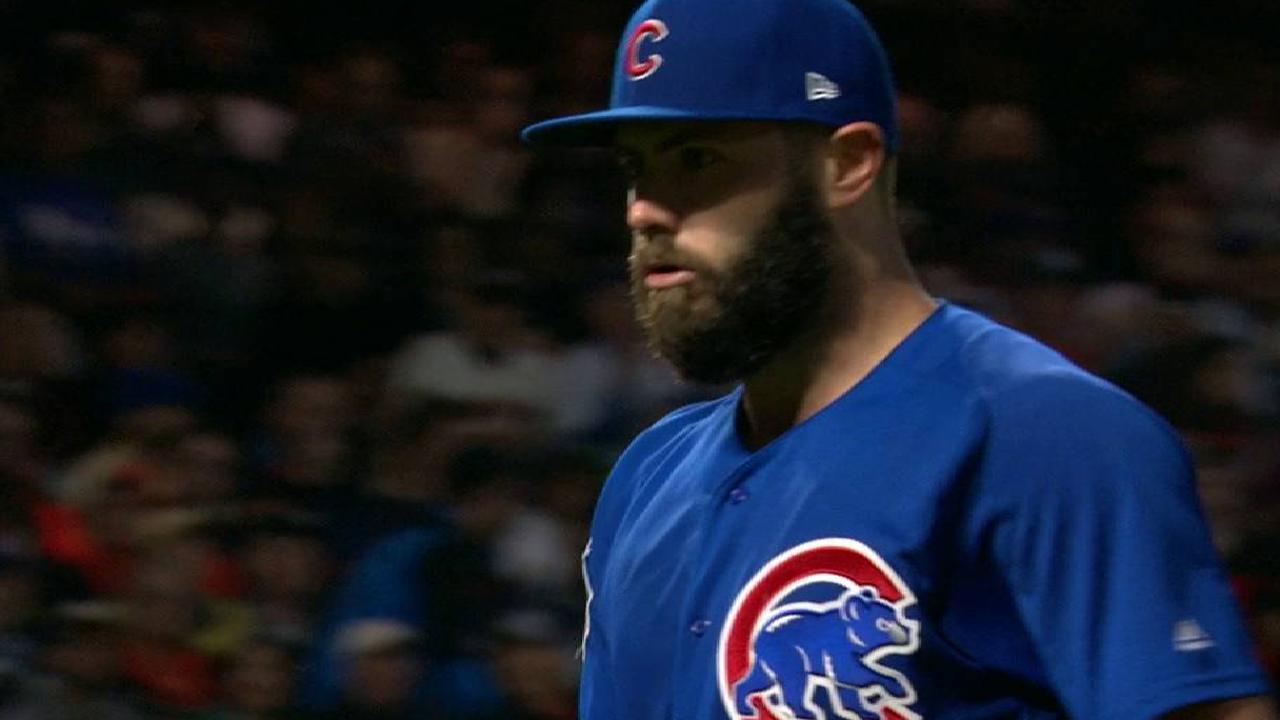 Arrieta induces a double play