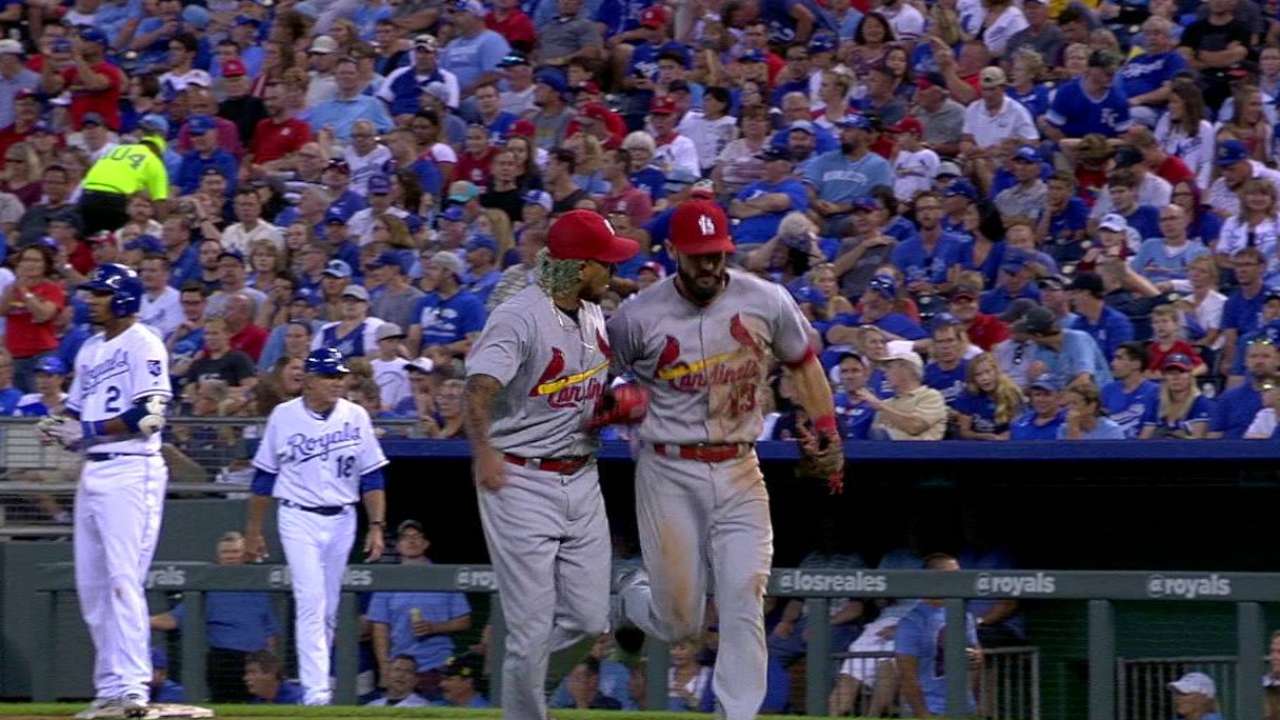 Martinez escapes jam in the 4th