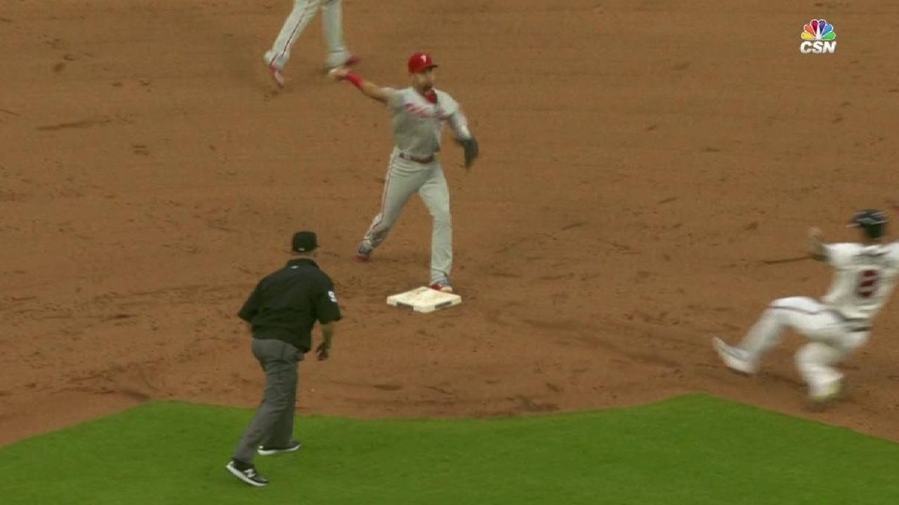 Phillies' slick double play