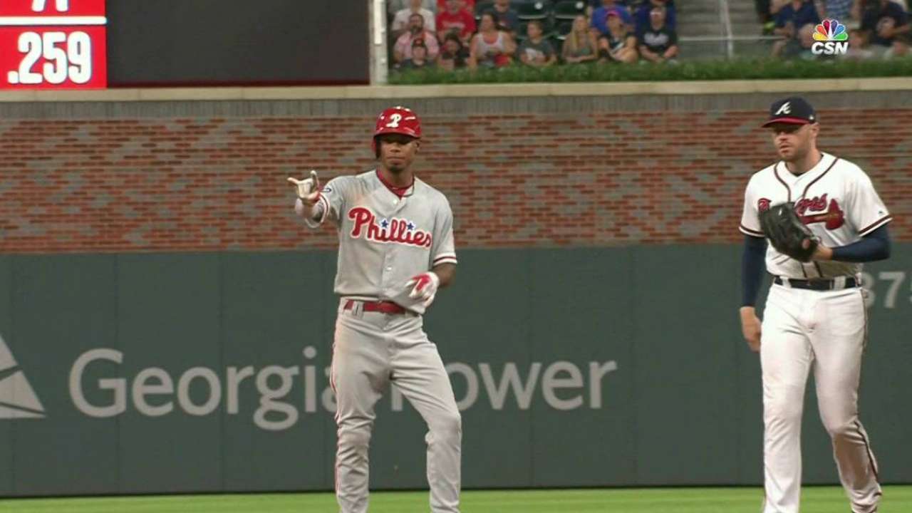 Williams' RBI double to center