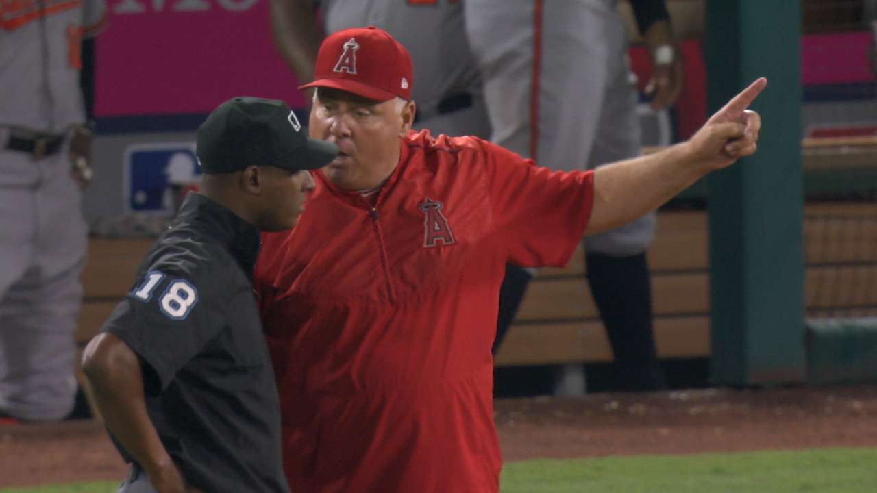 Pujols, Scioscia ejected for arguing vs. O's