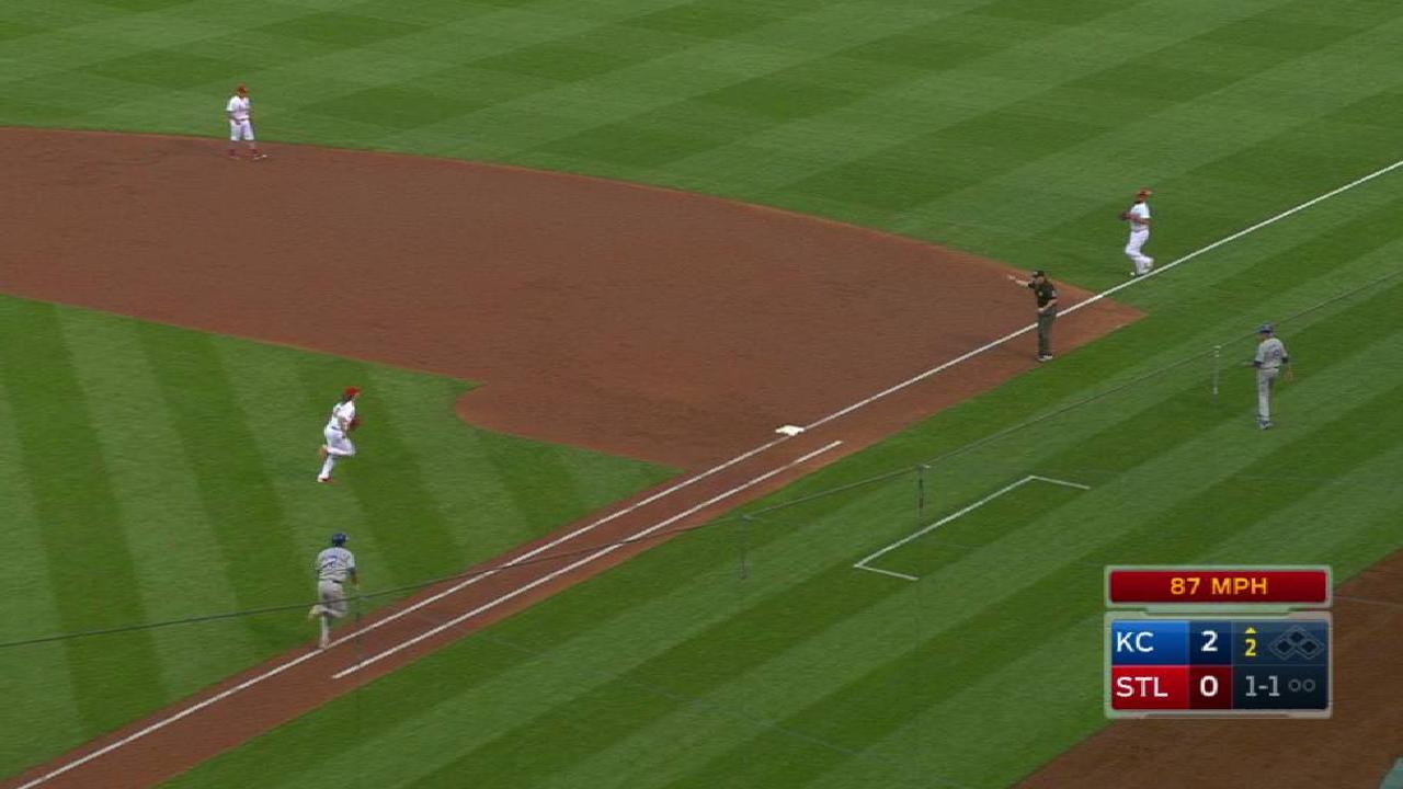 Carpenter's nifty play at first