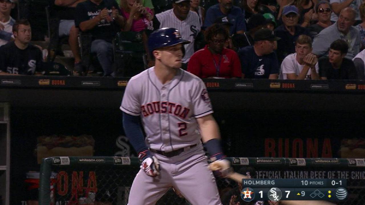Bregman ties Astros' XBH record