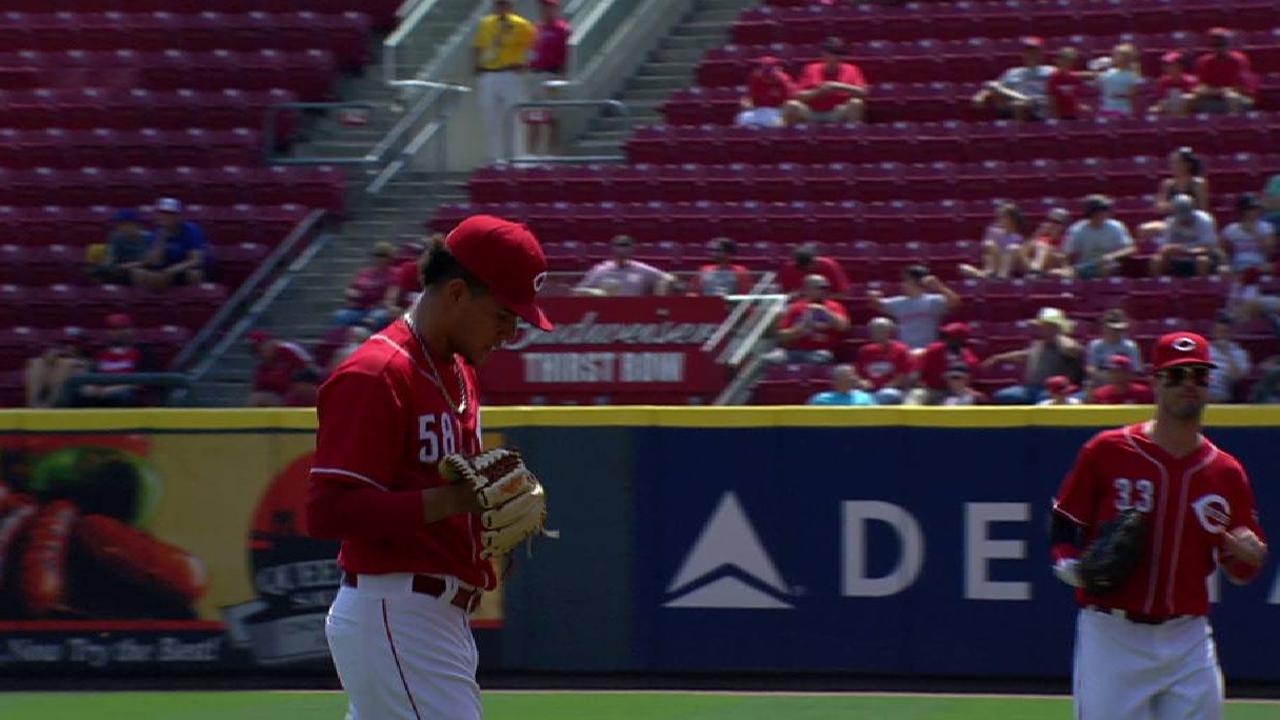 Castillo escapes trouble in 2nd