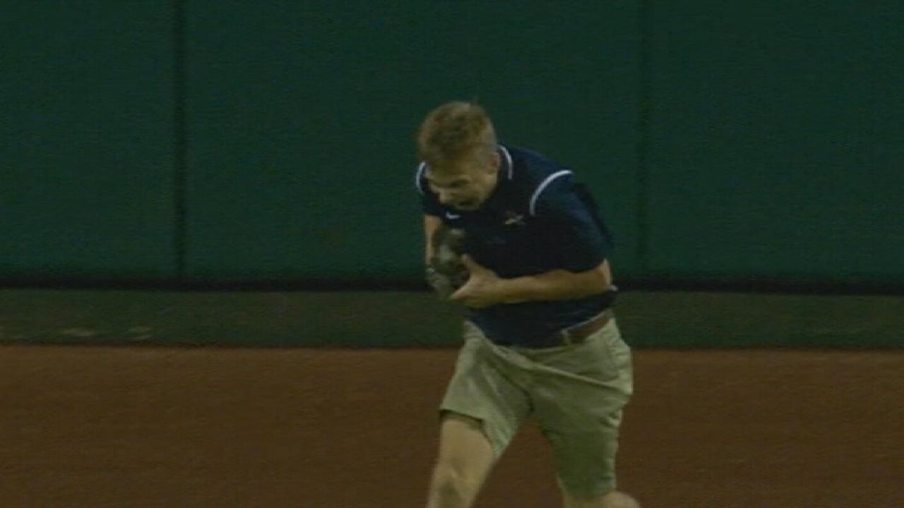 Wilson on rally cat