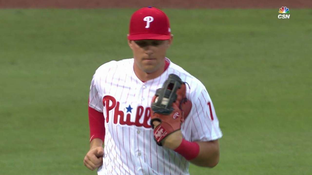 Hoskins' nice catch in left