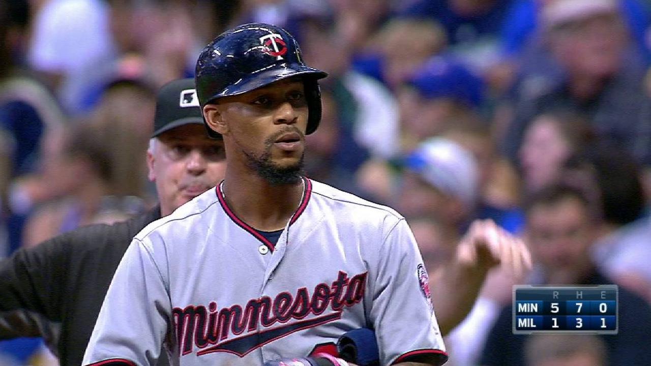 Twins win 5th straight, sweep struggling Crew