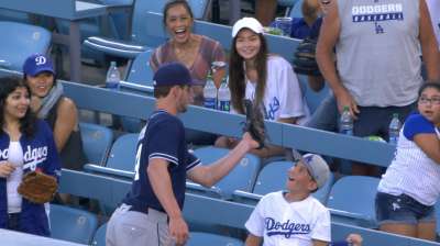 Dodgers hang on to beat Padres Dodgers hang on to beat Padres