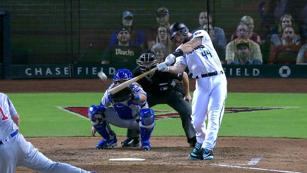 Goldy's opposite-field homer