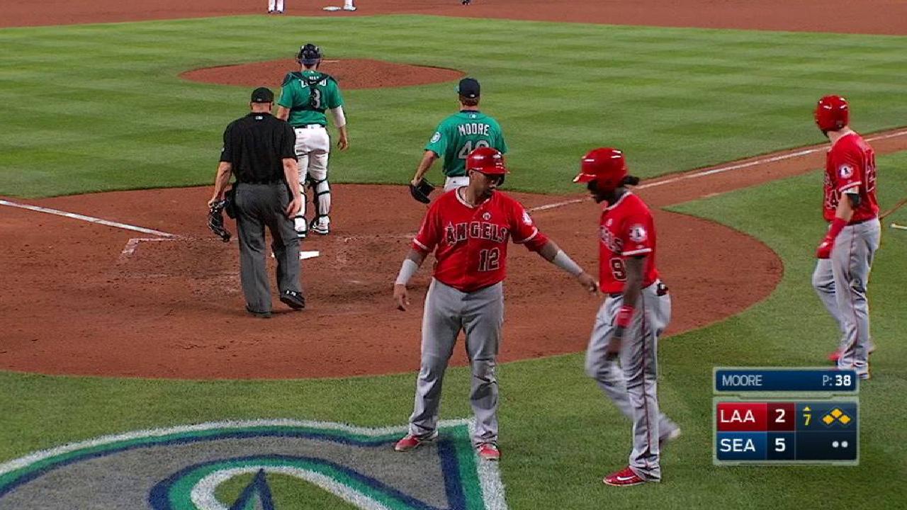 Resurgent Pujols a boon for surging Halos