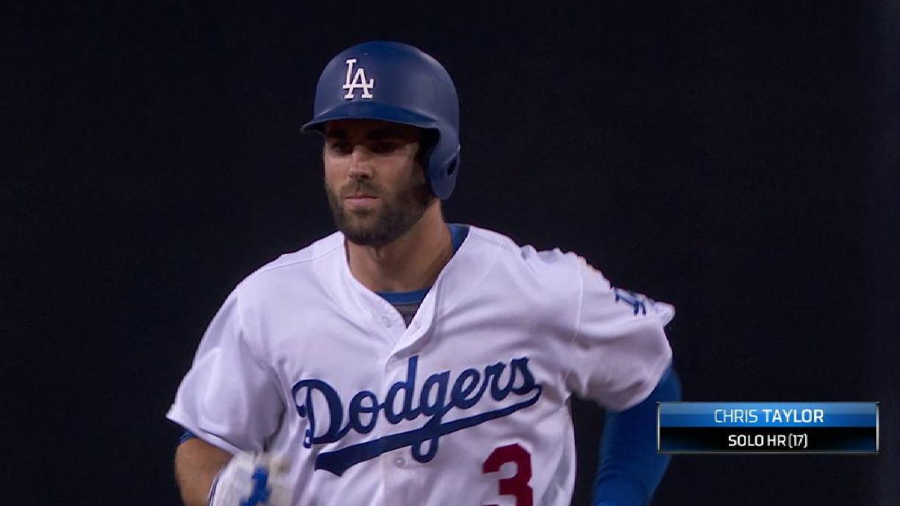 Taylor's solo dinger to left
