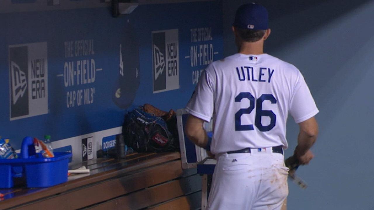 Dodgers shocked by Utley's unusual ejection