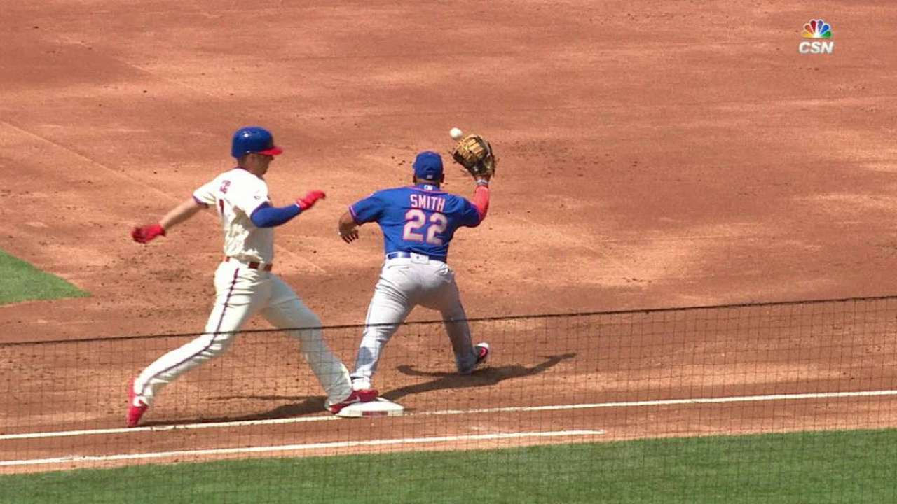 Hoskins' RBI groundout