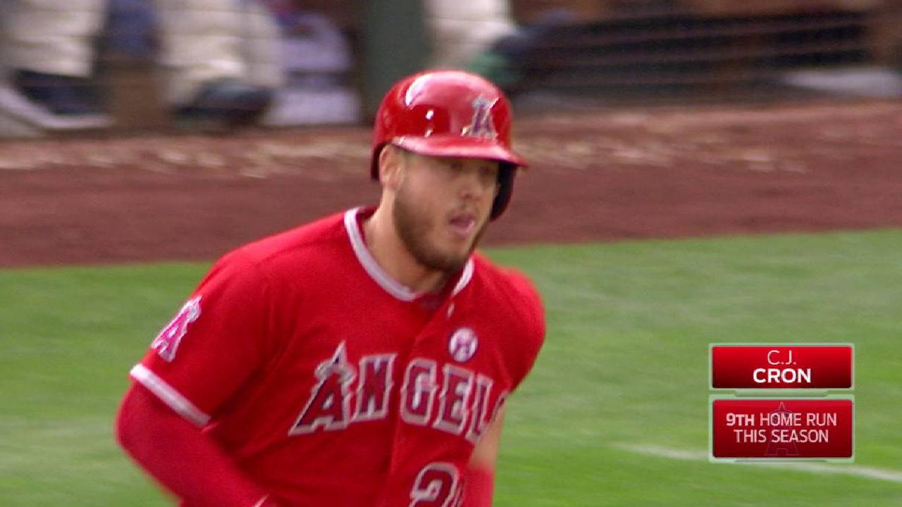 Cron's solo home run