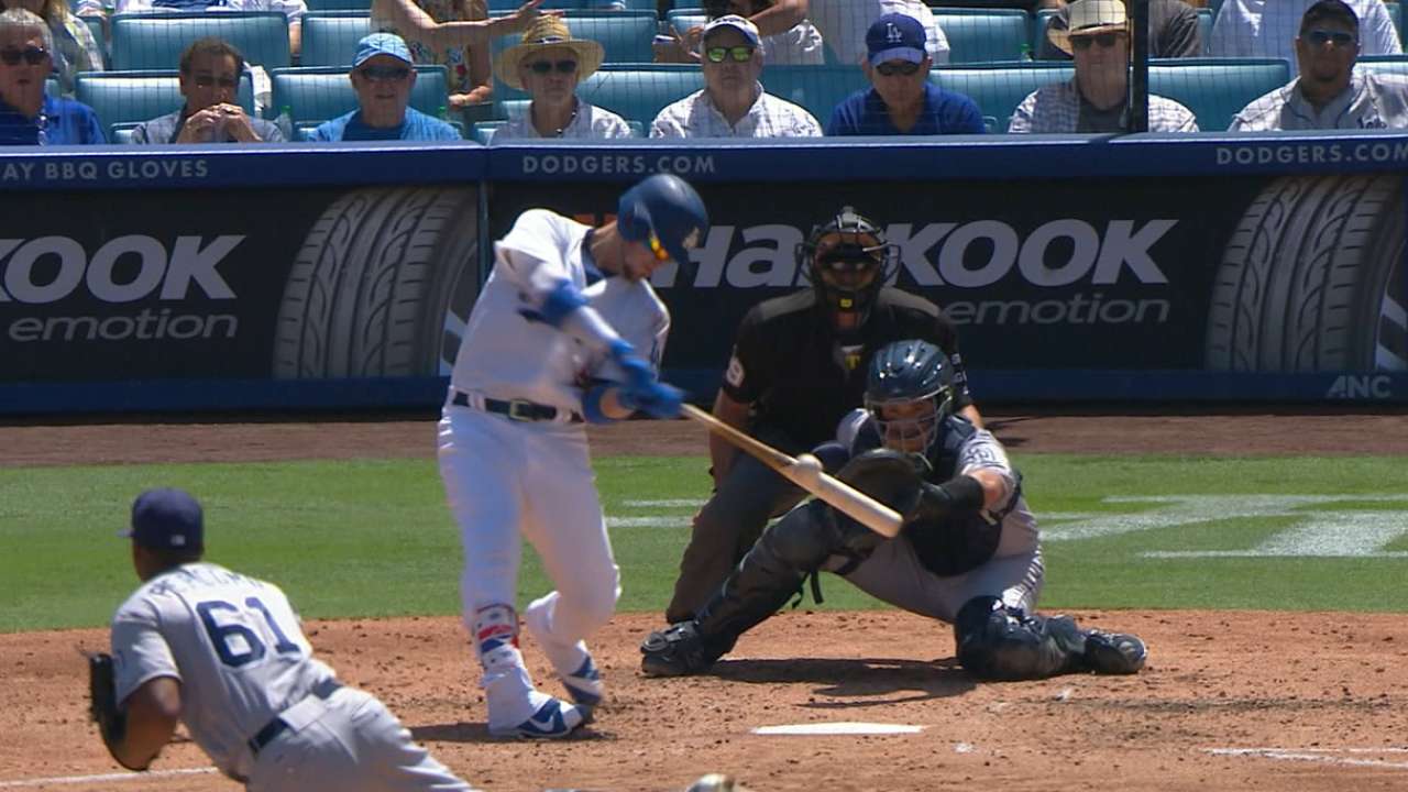 Grandal, JT (2) HRs prolong LA's series streak