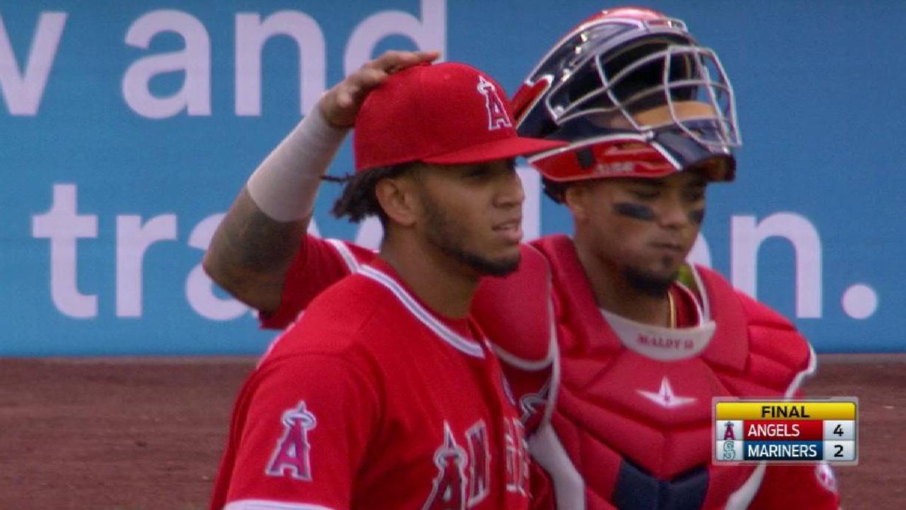 Middleton earns the save
