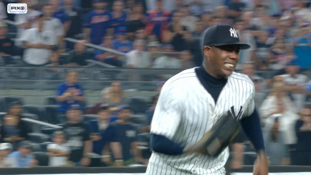 Chapman to remain closer, hopes to avoid DL