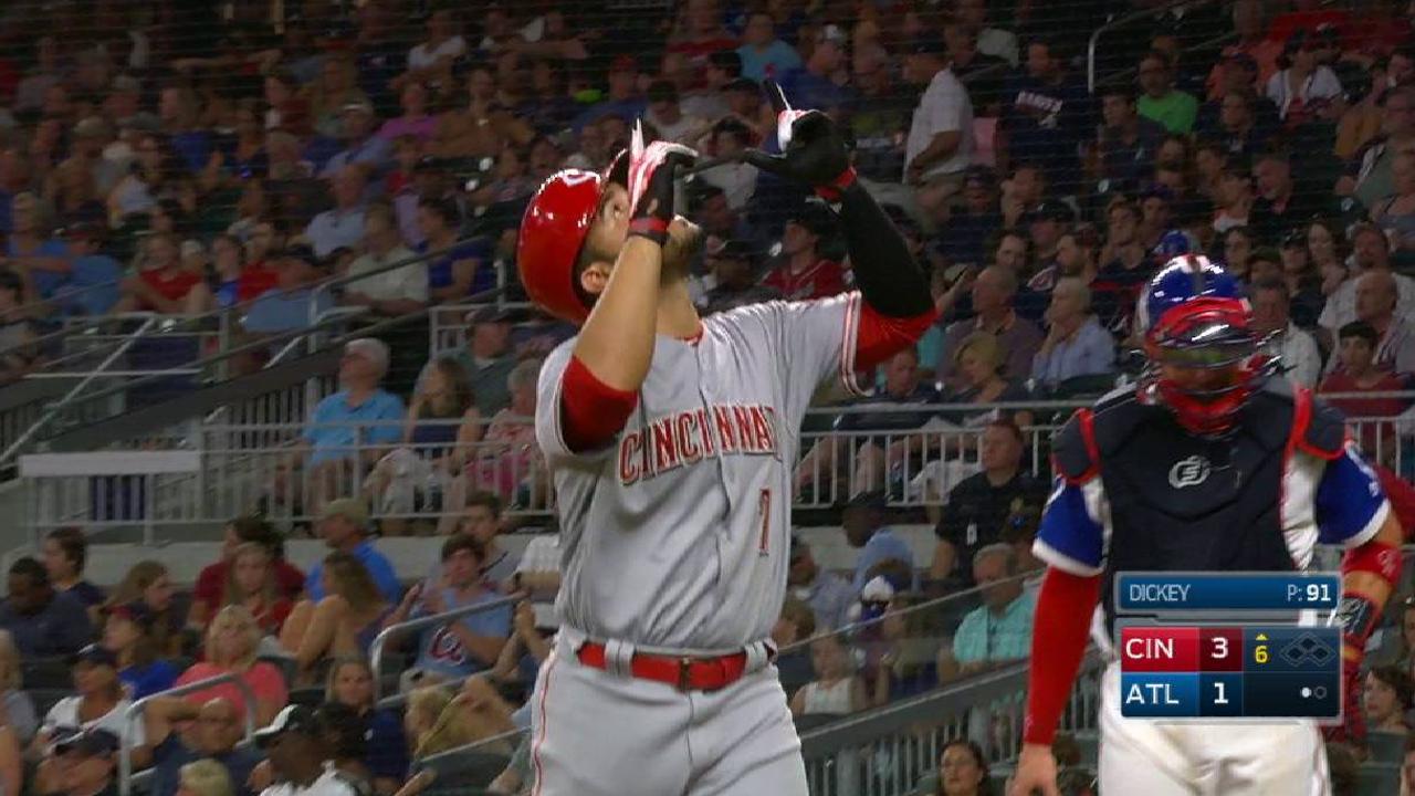 Rojos derrotaron a los Bravos con tres jonrones en la 6ta entrada